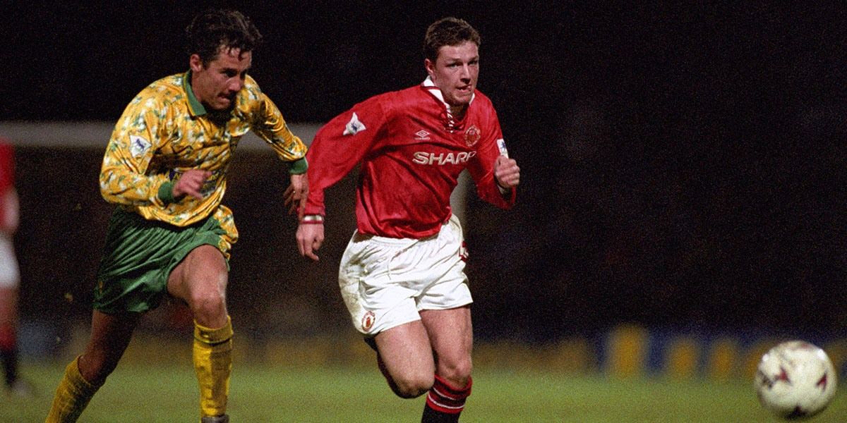 Football Insights – Lee Sharpe