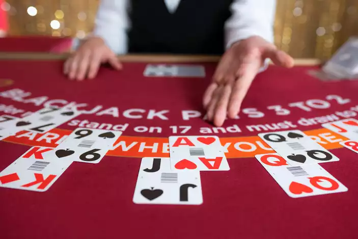 blackjack card dealing