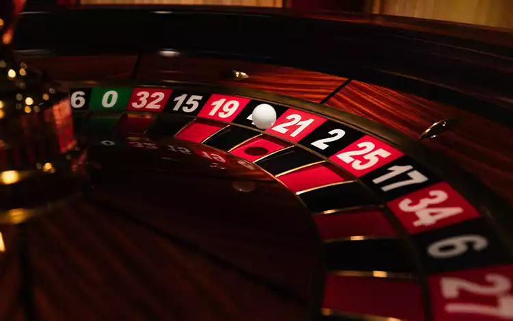 european roulette wheel
