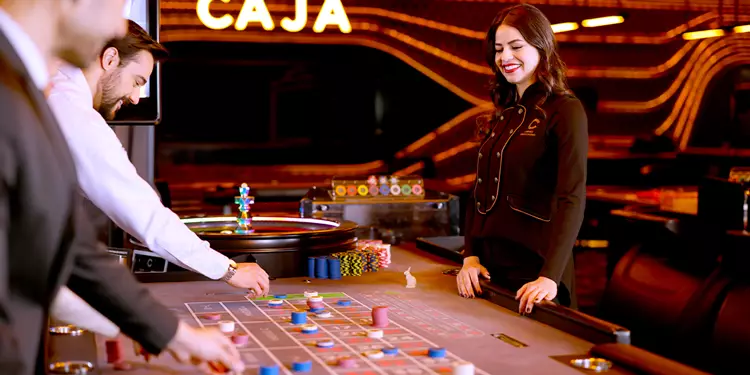 live-casino-dealer-2