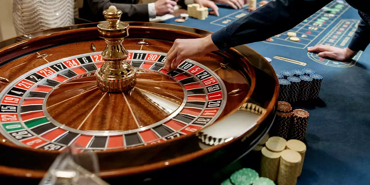 live roulette wheel