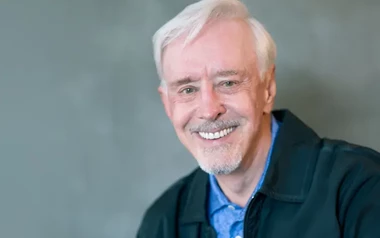 Exploring the Net Worth of Legendary Gambler Billy Walters