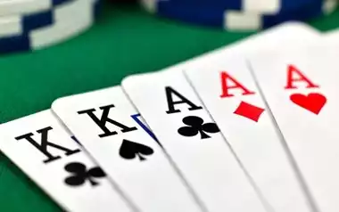 Full House in Poker Meaning, Odds and Examples