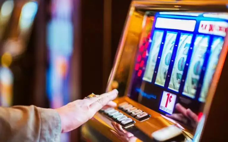 Gambling Concept Calculating Average Loss