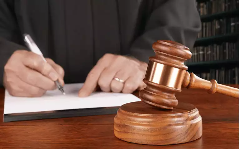 Alberta iGaming Bill Sparks Debate 