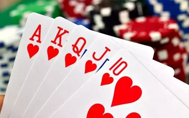 The Odds of Hitting Royal Flush in Video Poker