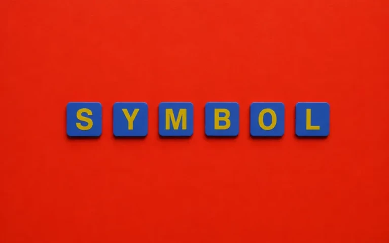 What Are Symbol Collection Features in Slots