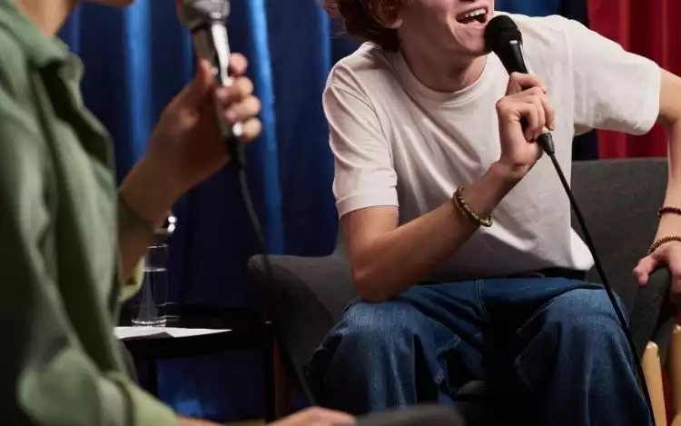 Behind the Scenes of Live Casino Game Show Studios What Players Need to Know