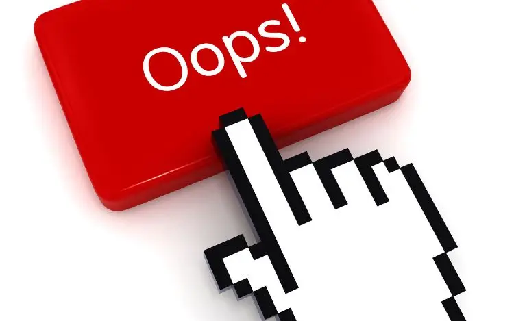 Common Mistakes When Reading Online Tells