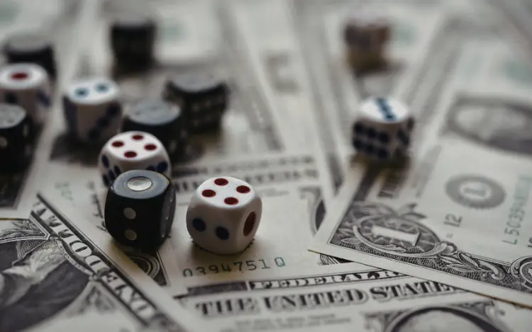 How Casino Bonus Wagering Really Works Behind the Scenes
