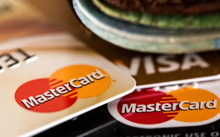 How Gambling Transactions Appear on Mastercard Statements