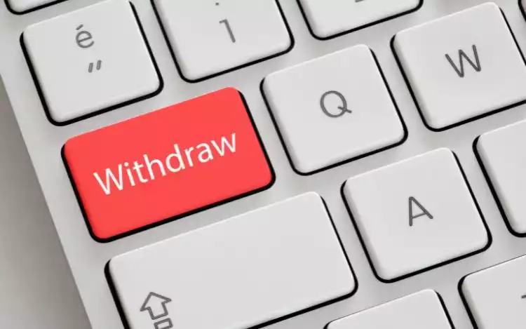 Instant Withdrawals and Processing Times