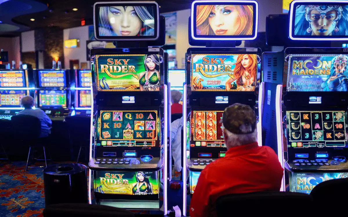 Learn about the Cascading Reel Slots