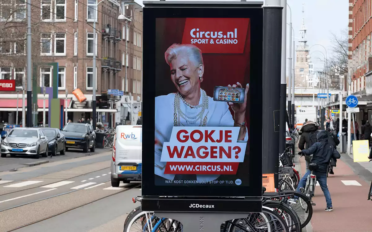 Netherlands Bans Advertising