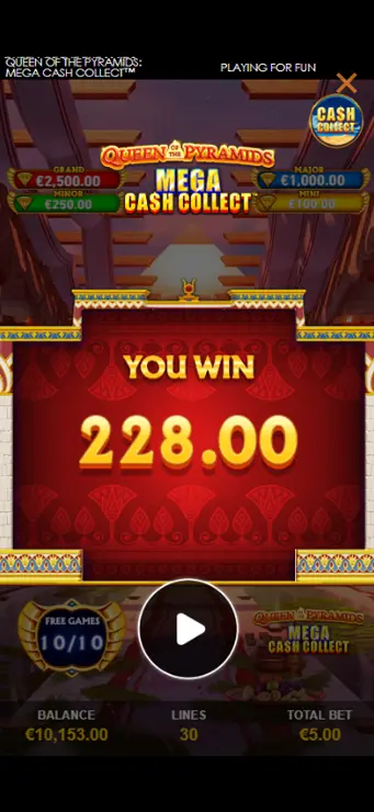 Queen of the Pyramids Mega Cash Collect - Mobile Win