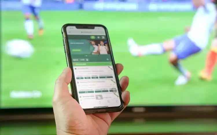 Spread Betting vs Moneyline Betting