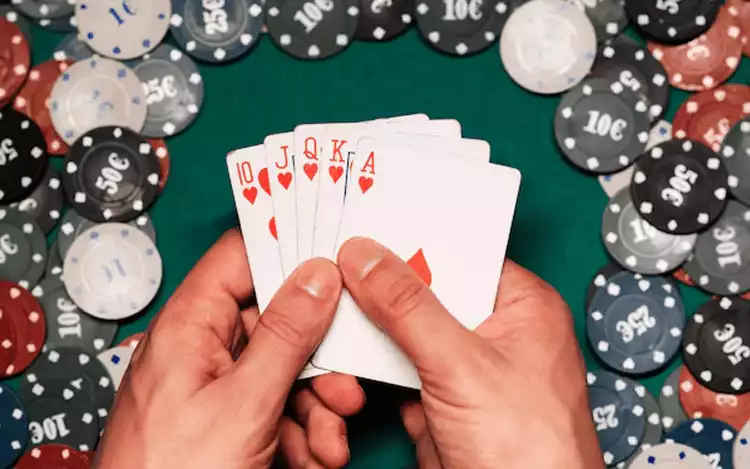 Strategy and Impact - How a Royal Flush Shapes the Game