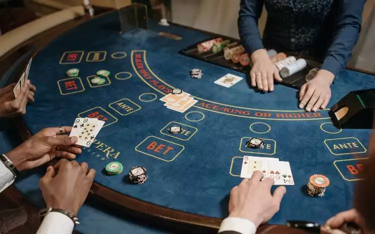 The Appeal of Side Bets in Online Blackjack