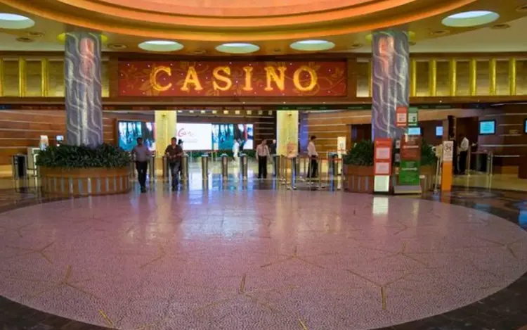 Tourism Glittering Gateways to Global Visitors