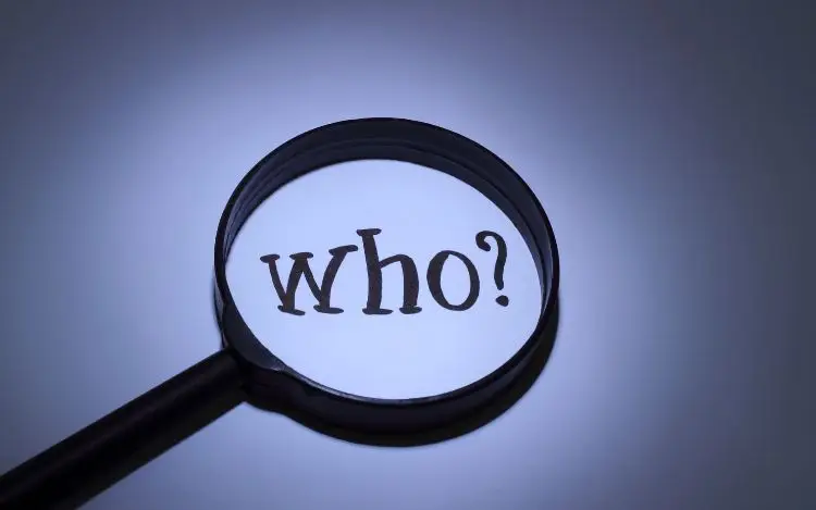 Who Should Stay with the Original Game