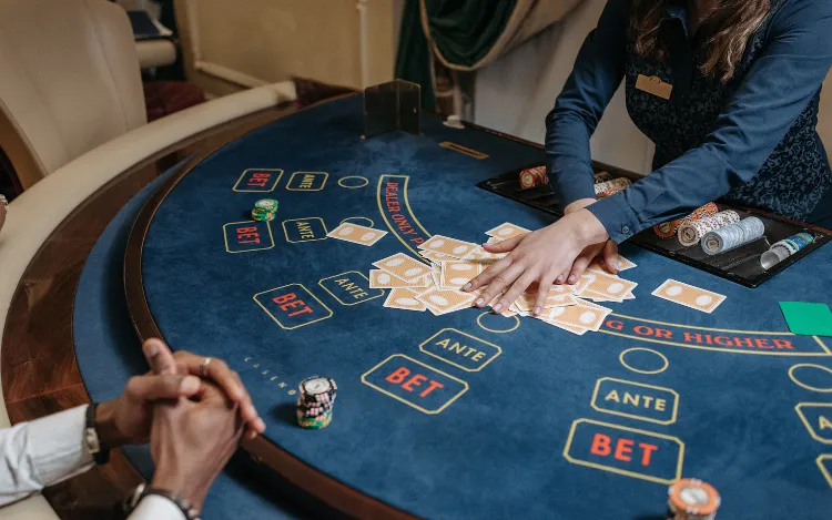 Why the Dealer_s Upcard Matters