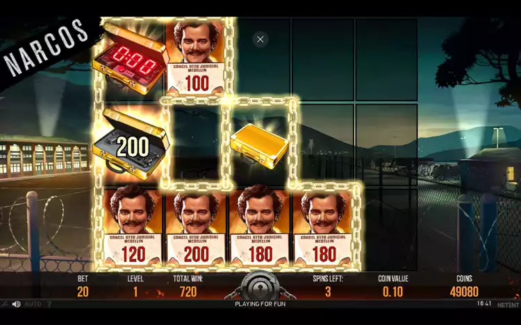 Narcos slot - Golden Lock Up Feature