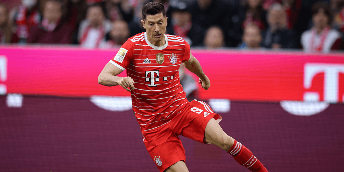 Glen Johnson Exclusive: Chelsea Need To Sign Lewandowski