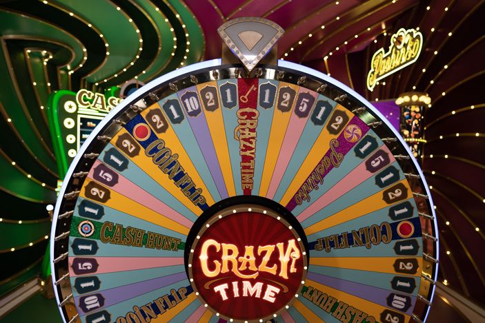 crazy-time-features.jpg