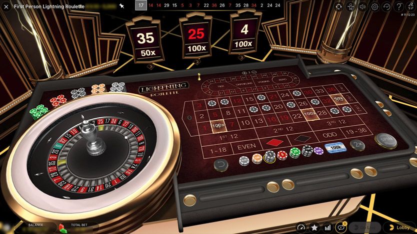 online roulette table and wheel