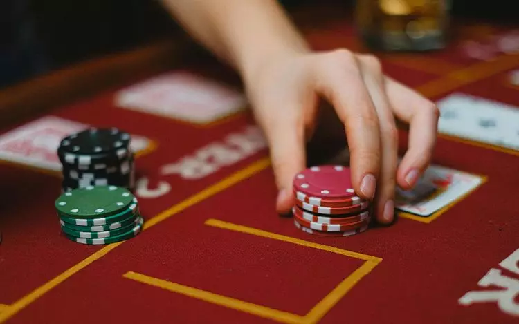 casino-wagers