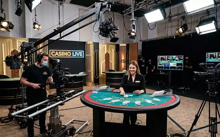 live-casino-studio-with-multiple-camera-angles