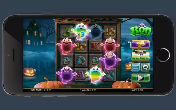 Big Time Gaming's Boo slot screen in a mobile device