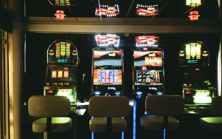 More Awesome Products Like the Slot Machine That Haven’t Changed