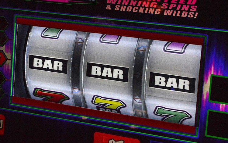 What Do Players Love Most About Online Slots?