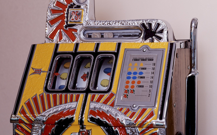 The History of Pokies – From Fruit Machines to Online Machines