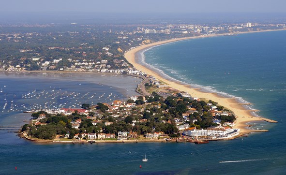 The Best Dog-Friendly Beach Holidays In The UK