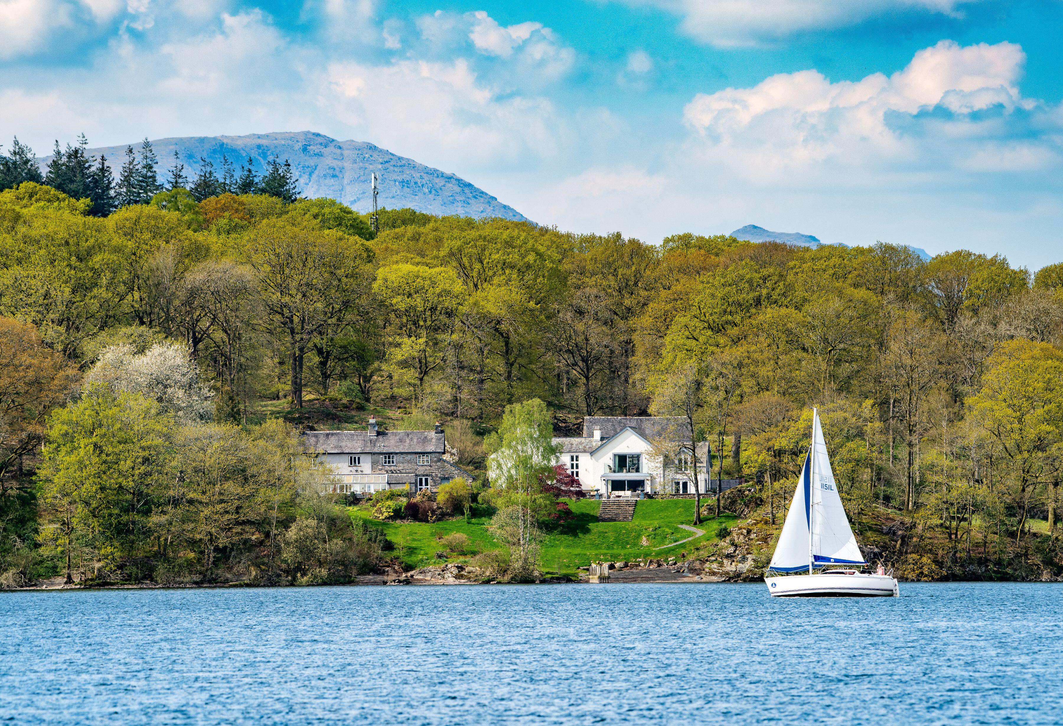 Luxury Lodges with Hot Tubs Lake District