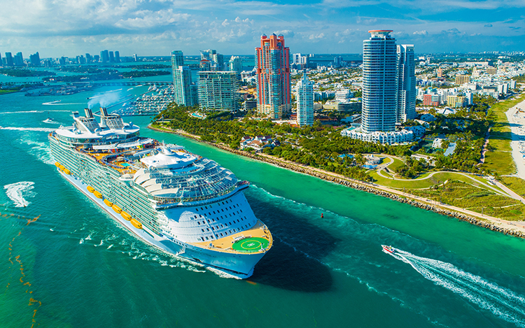 Oasis of the Seas vs Symphony of the Seas