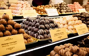 best-canadian-christmas-snacks-to-try