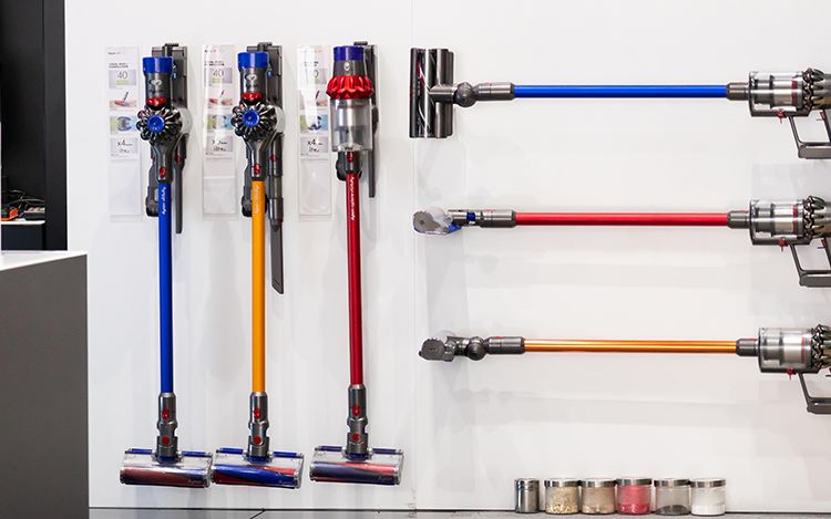 Best Cleaning Gadgets and Tools to Try in 2025