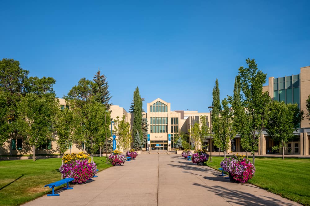 Buildings on campus and entrance to Mount Royal University